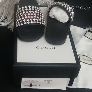 Gucci slices